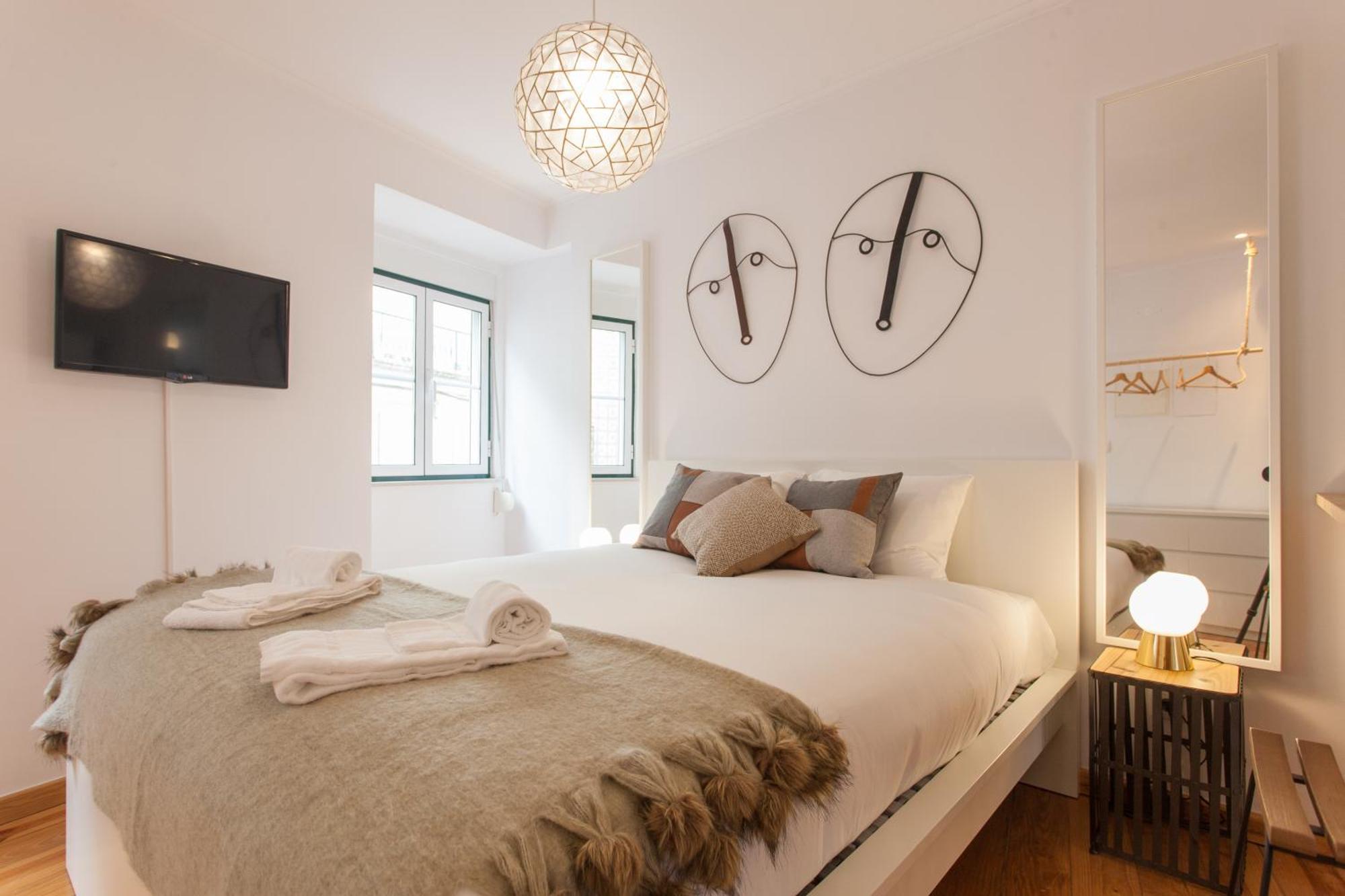 Martim Moniz Studio Apartments - By Lu Holidays Lisbon Exterior photo