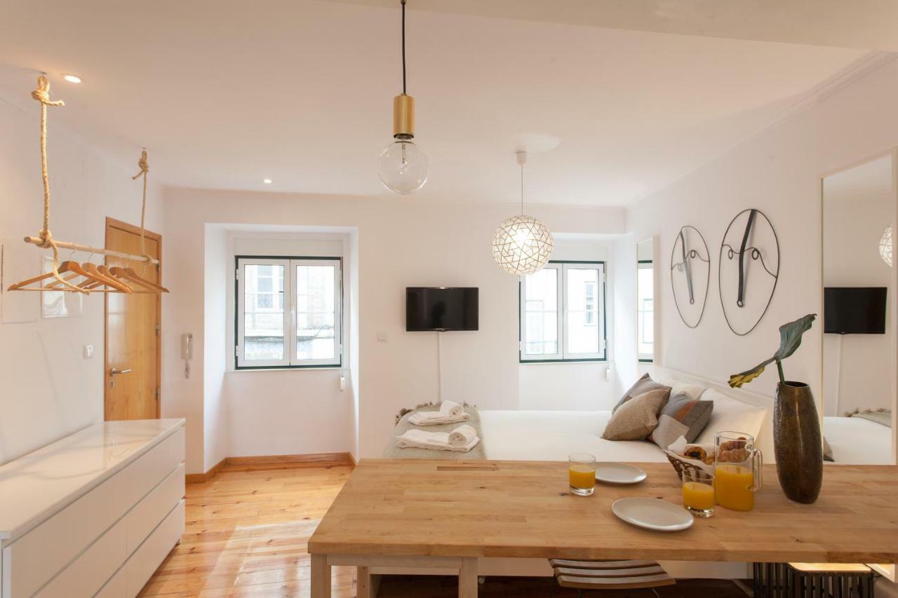 Martim Moniz Studio Apartments - By Lu Holidays Lisbon Exterior photo