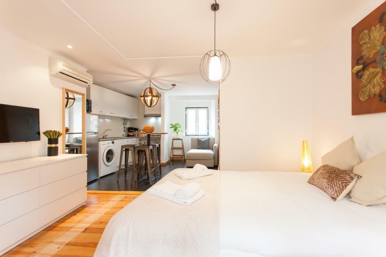 Martim Moniz Studio Apartments - By Lu Holidays Lisbon Exterior photo